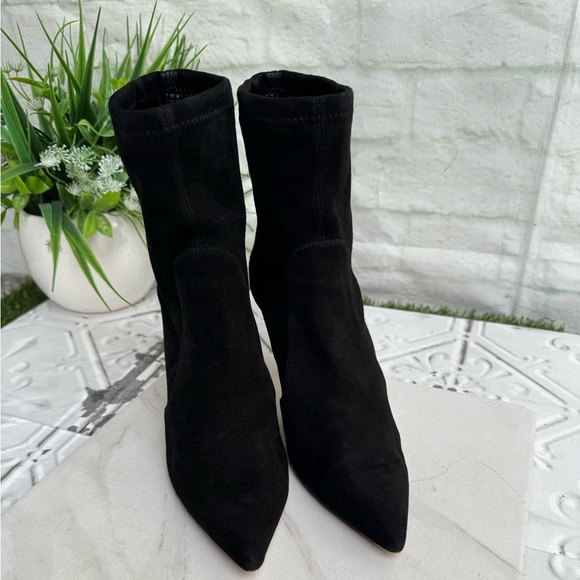 STUART WEITZMAN Max 85 Pointed Toe Bootie Black suede size 6 - Picture 8 of 13
